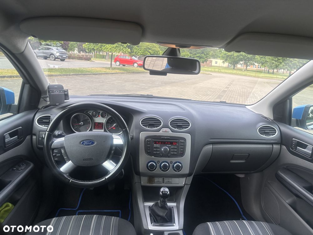 Ford Focus 1.6 16V Style - 21