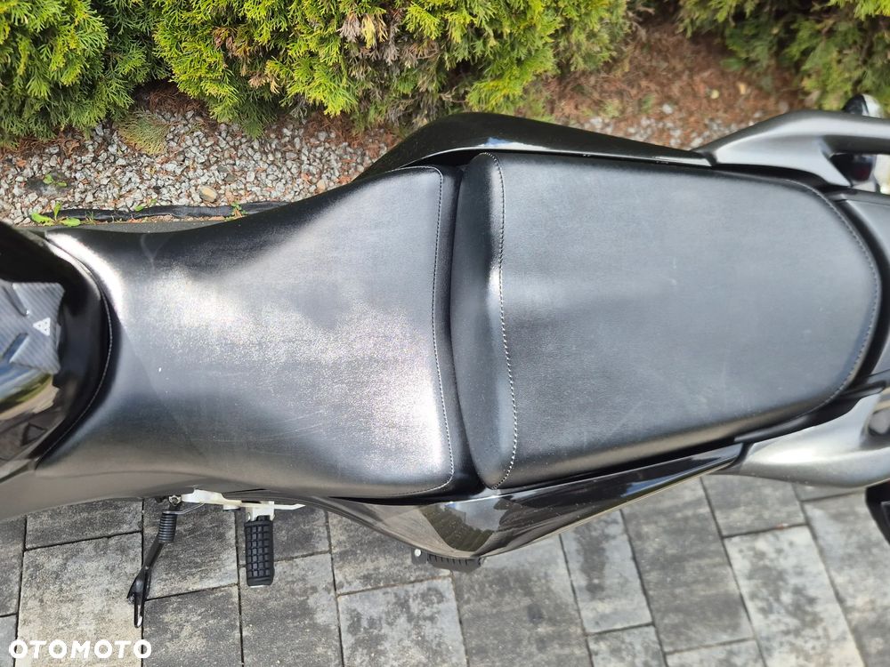 Honda CBR - 26