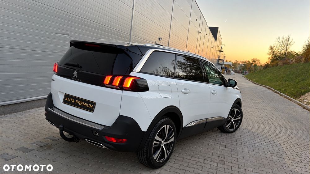 Peugeot 5008 - 2