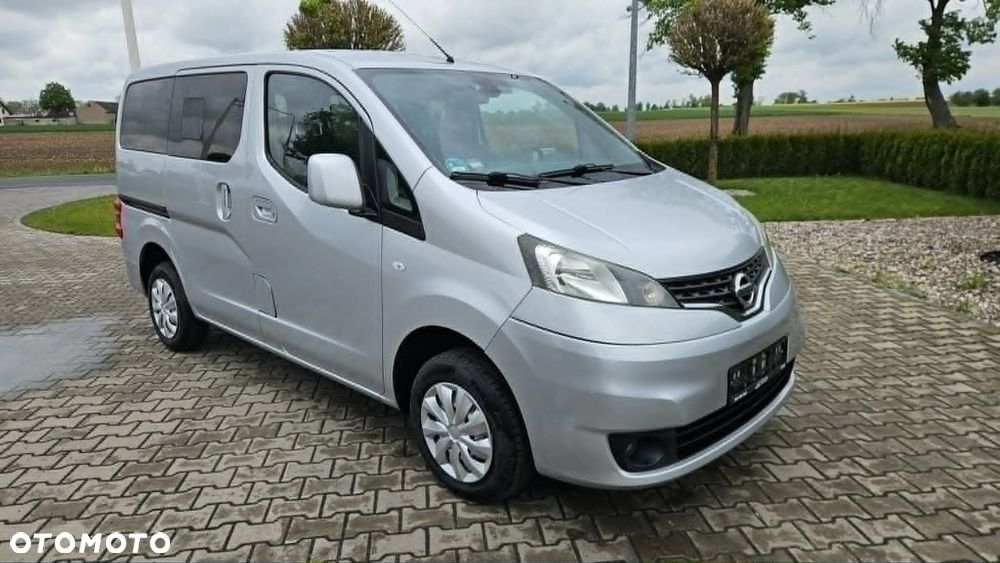 Nissan NV 200 Evalia - 2