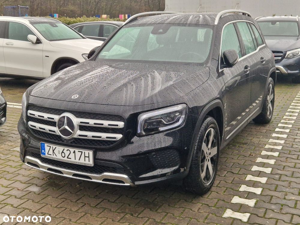Mercedes-Benz GLB - 2