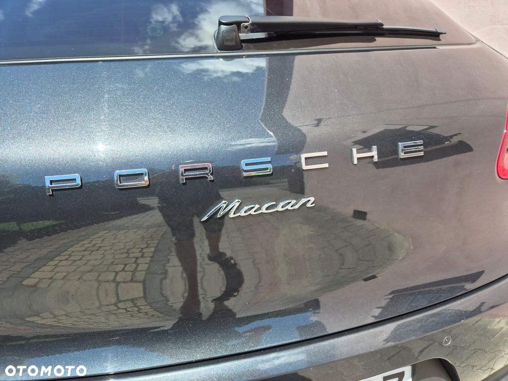 Porsche Macan - 31