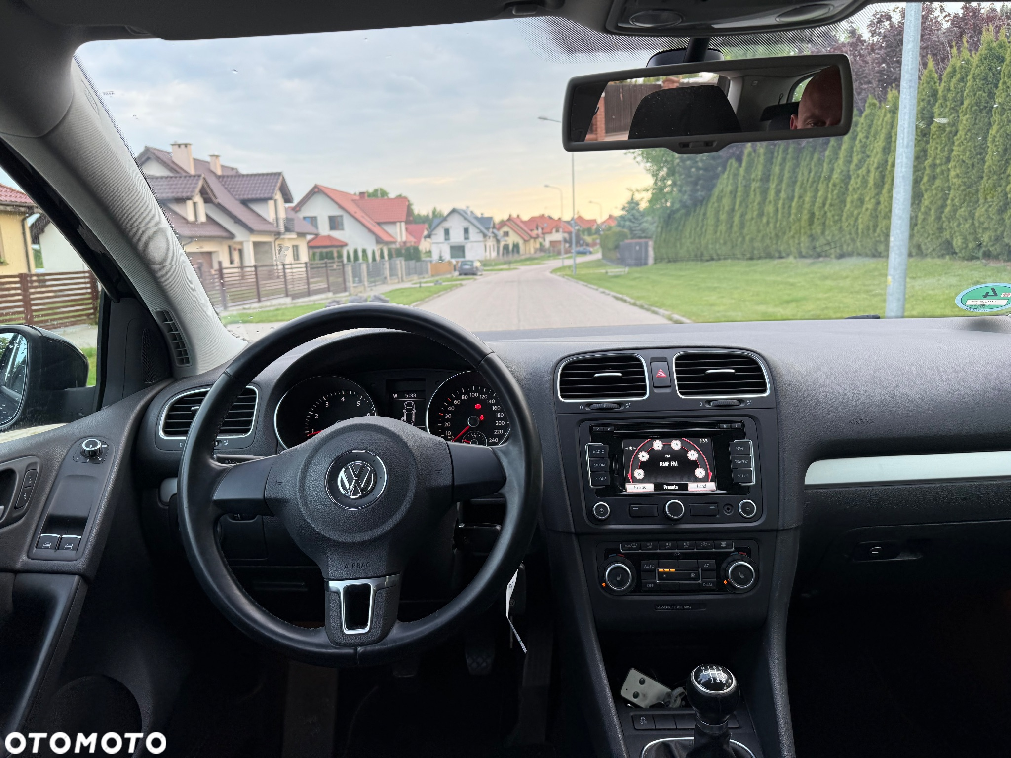 Volkswagen Golf - 18