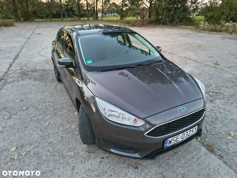 Ford Focus 1.6 Trend - 10