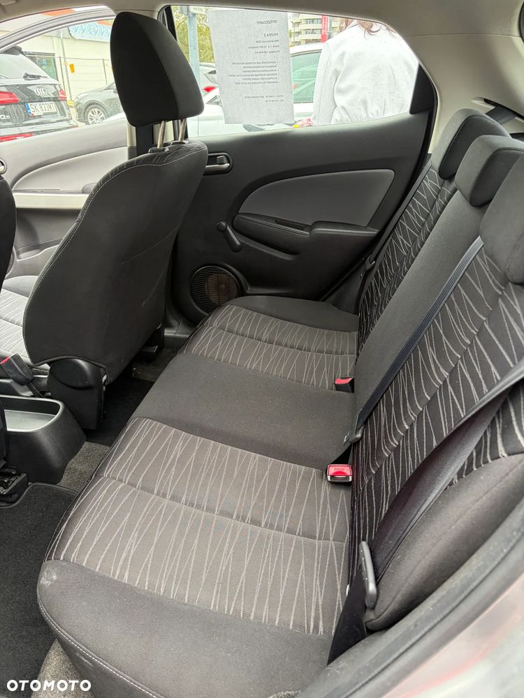 Mazda 2 - 9