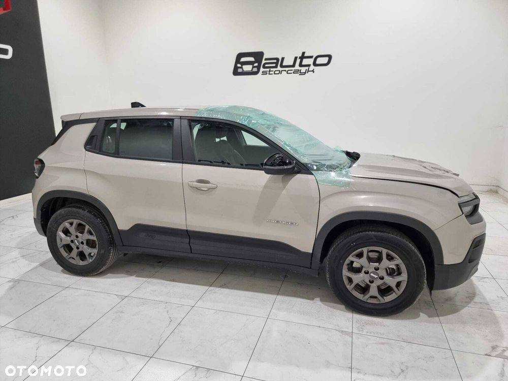 Jeep Avenger - 11