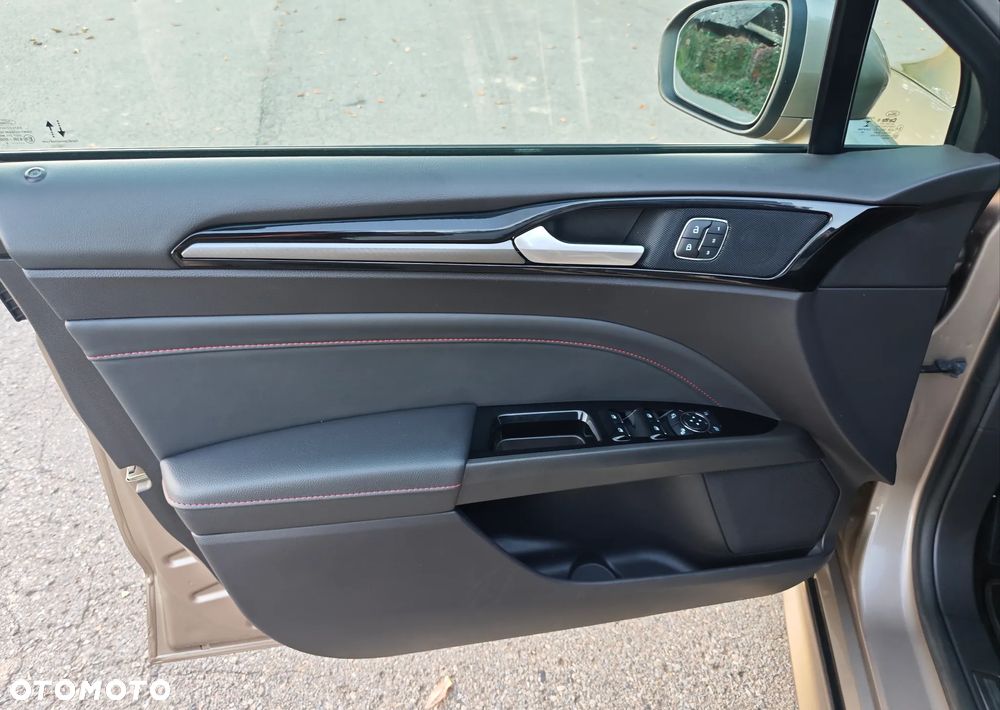 Ford Mondeo 2.0 EcoBlue ST-Line Plus - 14