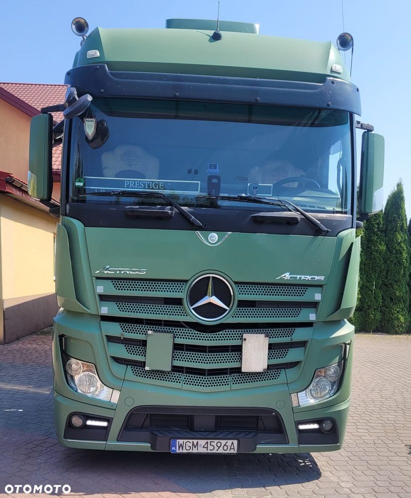 Mercedes-Benz Actros 1848 Mega Lowdeck - 2