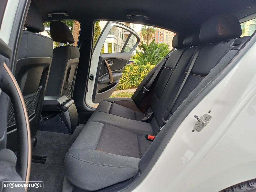BMW 118 i Exclusive - 35