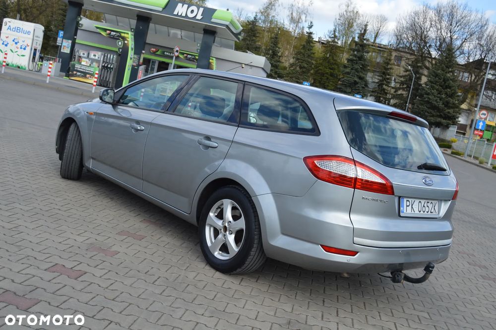 Ford Mondeo 2.0 TDCi Trend - 24