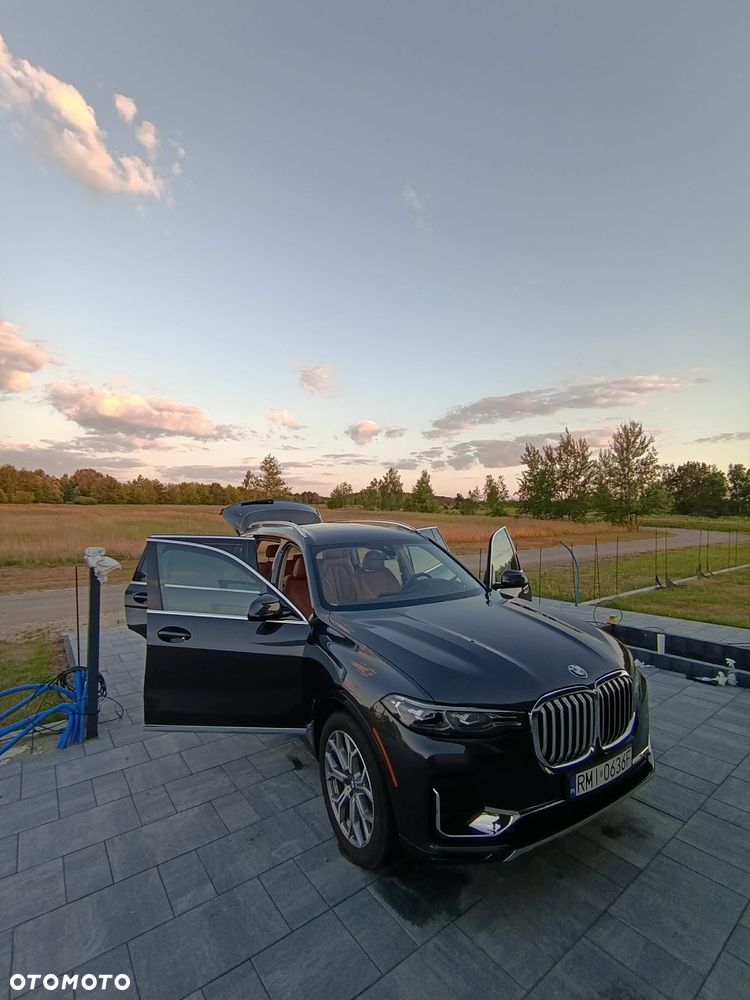BMW X7 xDrive40i - 7