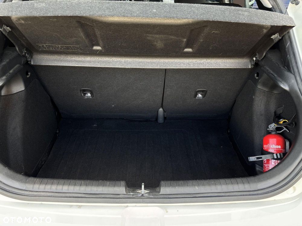 Hyundai i20 1.2 Classic Plus - 31