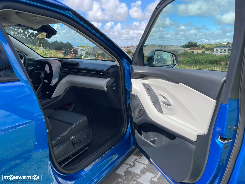 Ford Explorer Dual-motor Extend. Range AWD 77kWh Premium - 17