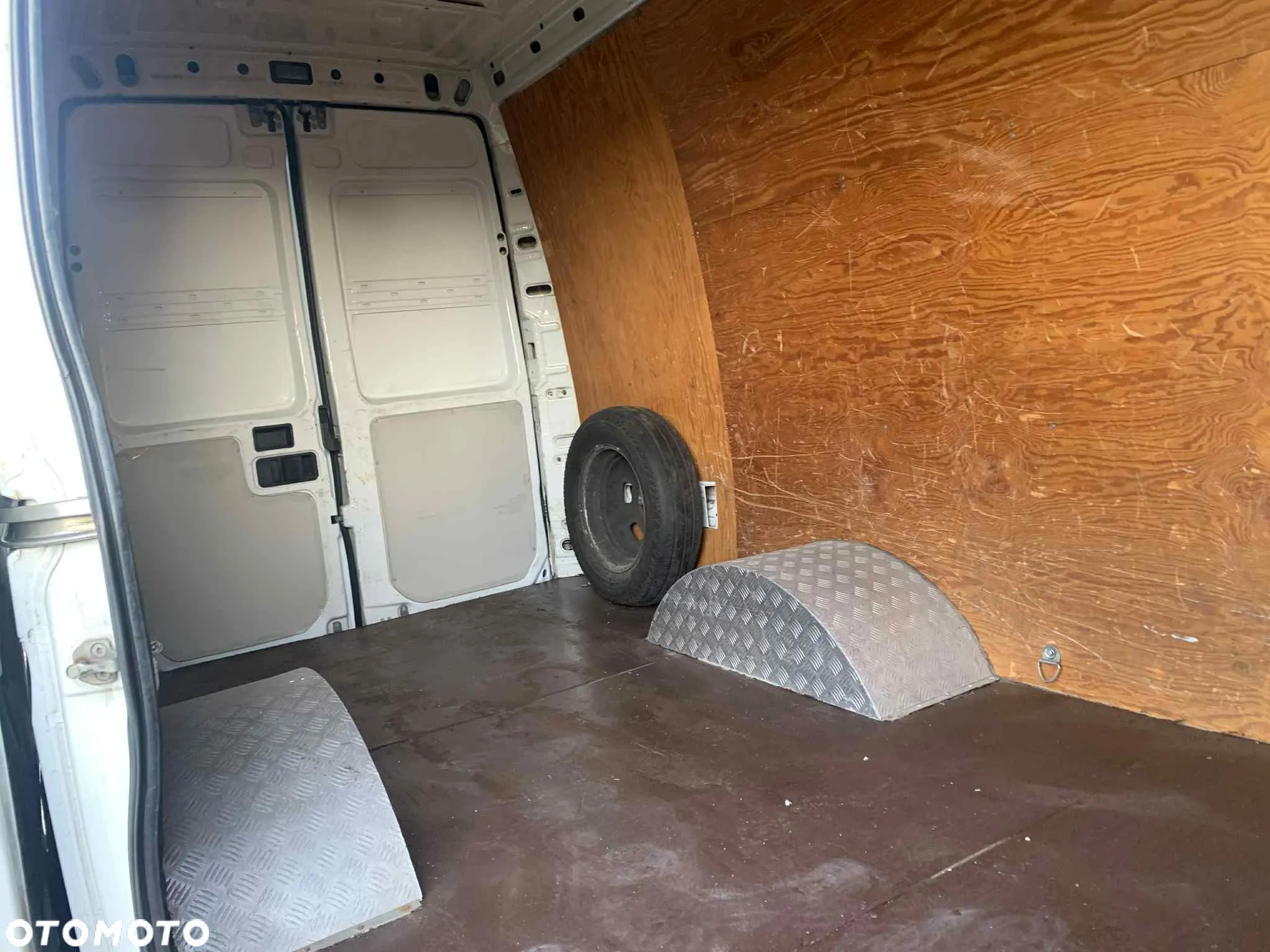 Iveco Daily 35C15 L3H3 - 16