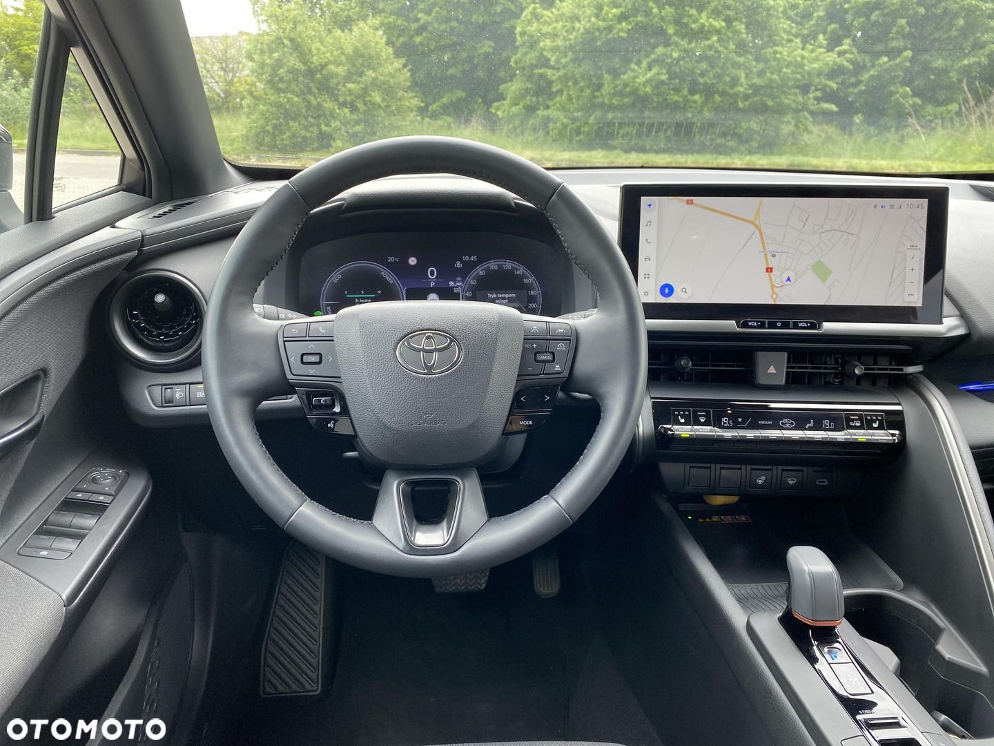 Toyota C-HR - 16