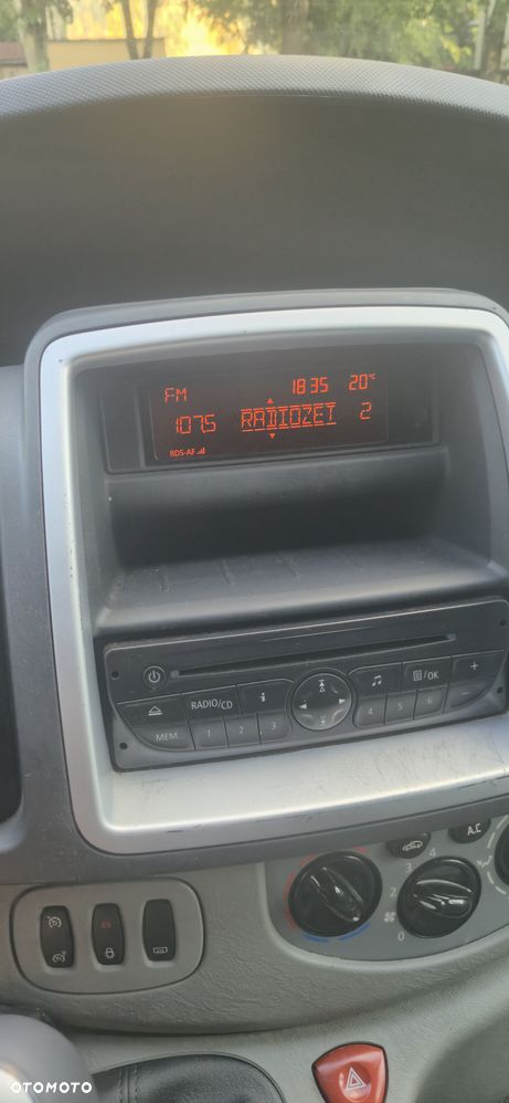 Opel Vivaro L1H1 2.7t - 4