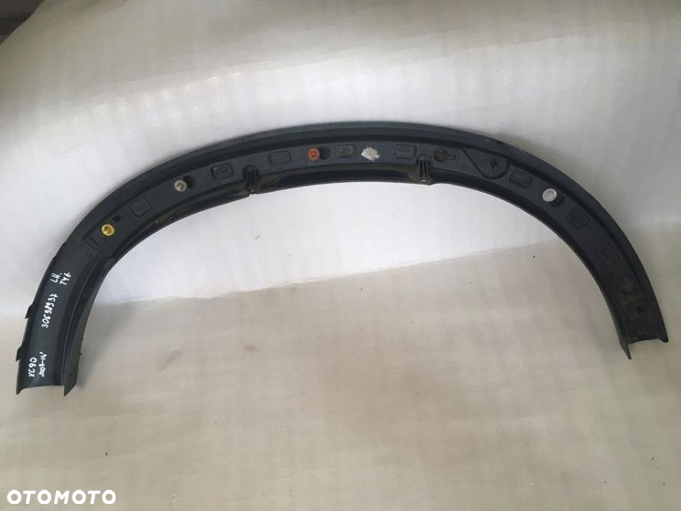 VOLVO XC90 LISTWA NA BŁOTNIK LEWA TYLNA 30698937 - 2