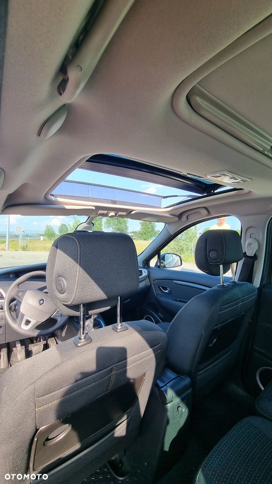 Renault Scenic - 13