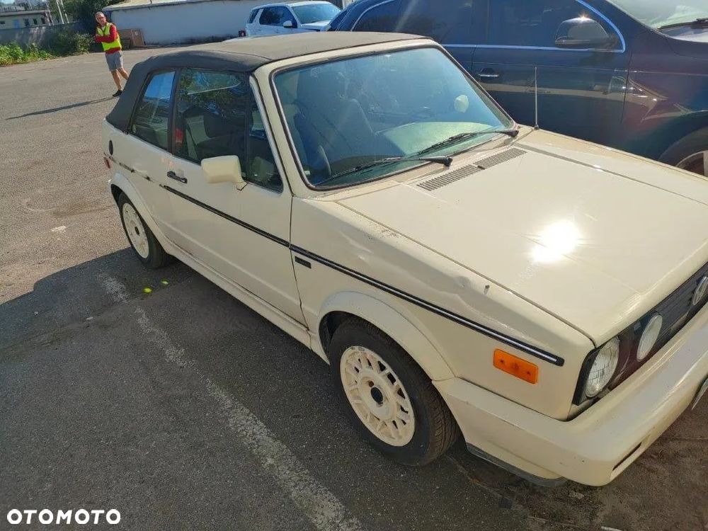 Volkswagen Golf - 15