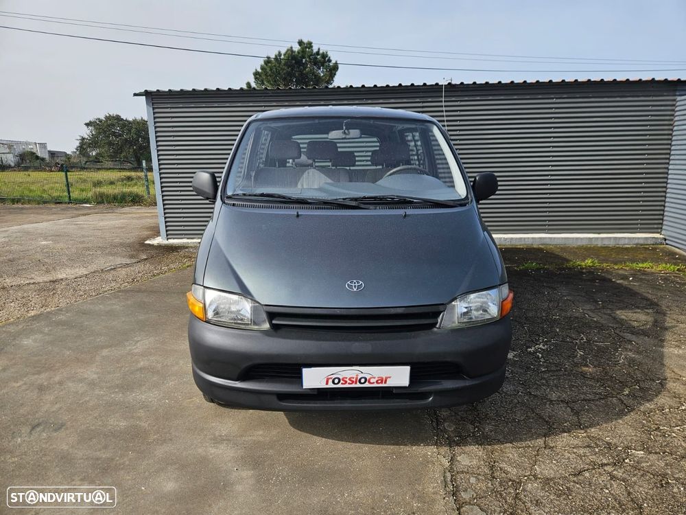 Toyota HiAce 2.4 D LXH12LG - 3