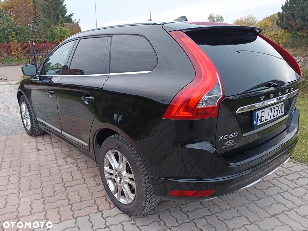 Volvo XC 60 - 4