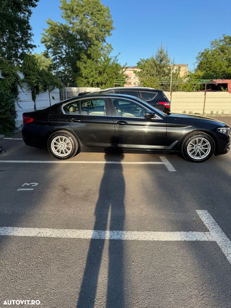 BMW Seria 5 520d AT - 14