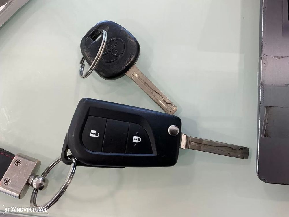 Toyota Aygo 1.0 - 11