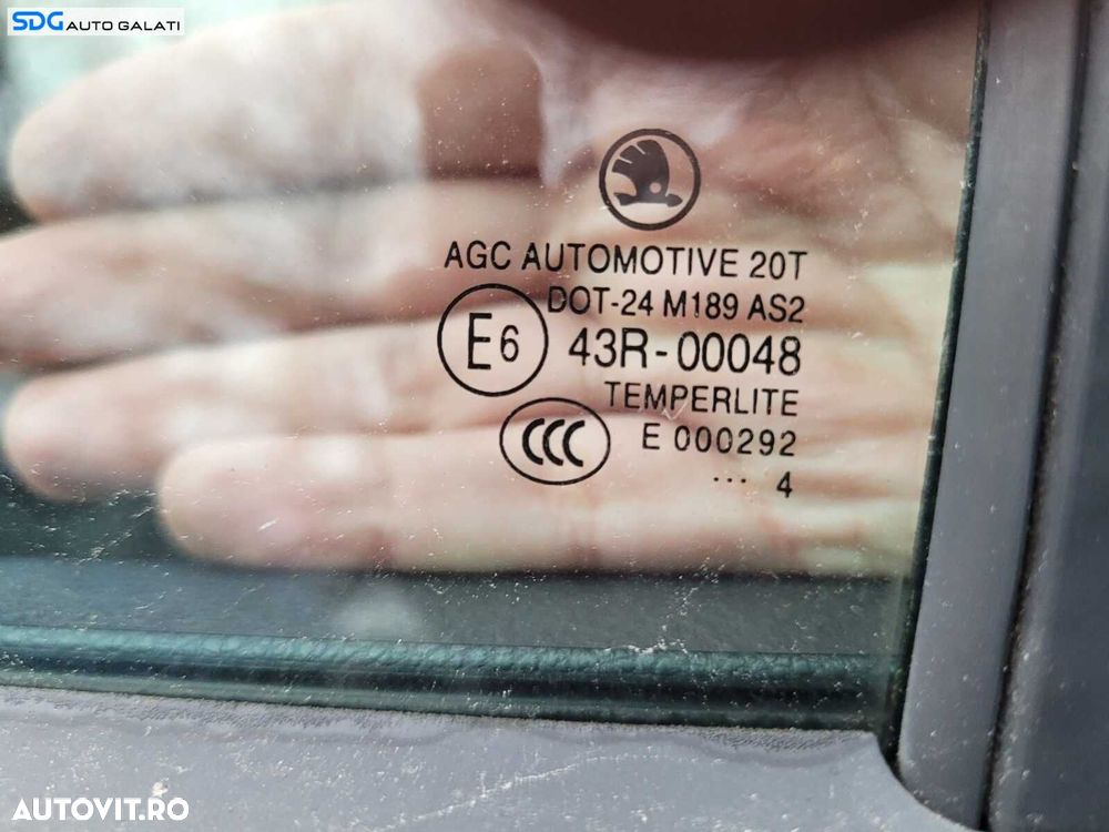 Geam Sticla Culisant de pe Usa Portiera Stanga Spate Skoda Fabia 2 Break Combi 2007 - 2014 [C2045] - 2