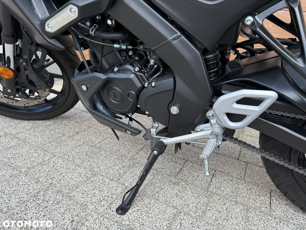 Yamaha MT - 9