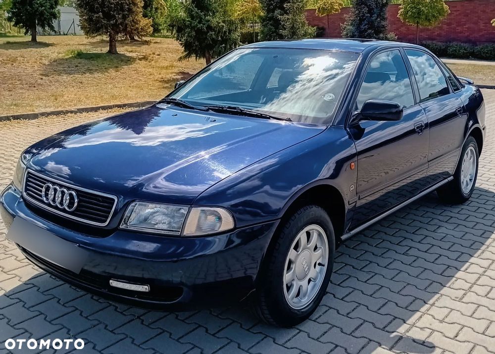 Audi A4 Limousine - 6