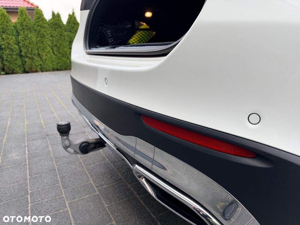 Mercedes-Benz GLC 220 d 4Matic 9G-TRONIC Avantgarde Advanced - 11
