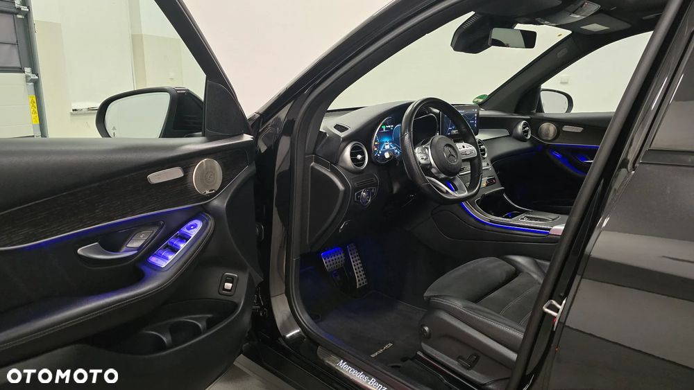 Mercedes-Benz GLC 300 de 4Matic 9G-TRONIC AMG Line Plus - 6