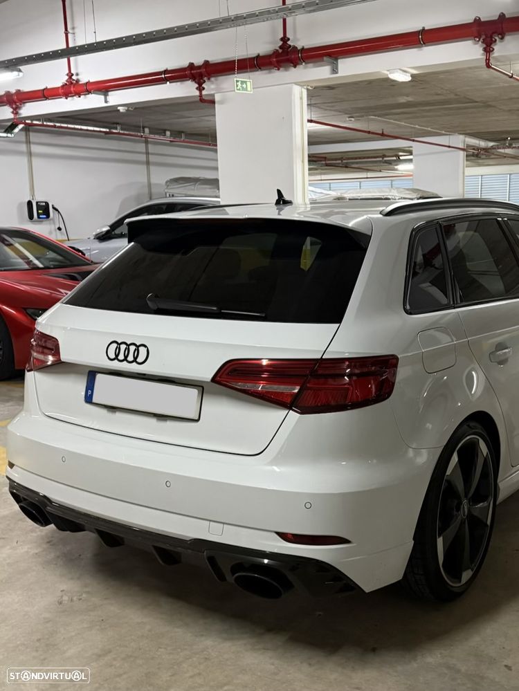 Audi RS3 Sportback 2.5 TFSI quattro S tronic - 4