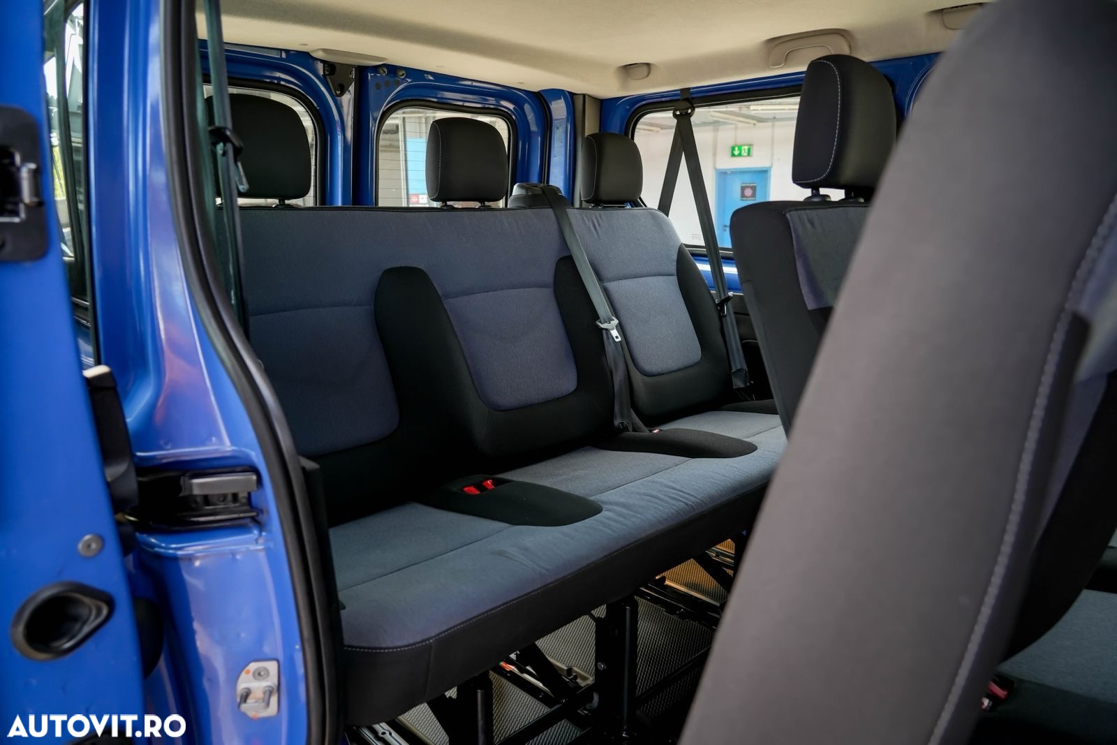 Opel Vivaro - 16