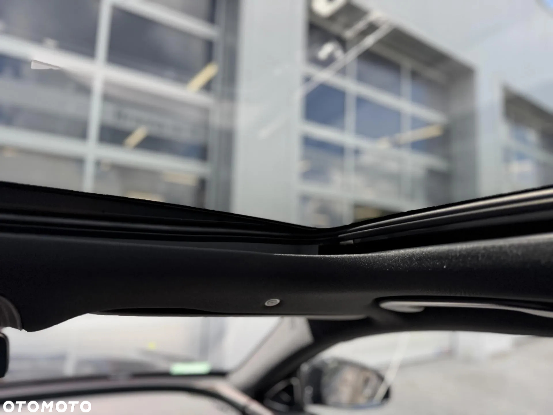 Mercedes-Benz Klasa E AMG 53 PHEV 4Matic+ 9G-Tronic TCT - 17