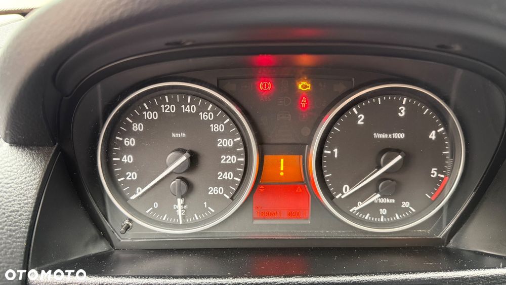 BMW X1 sDrive18d - 32