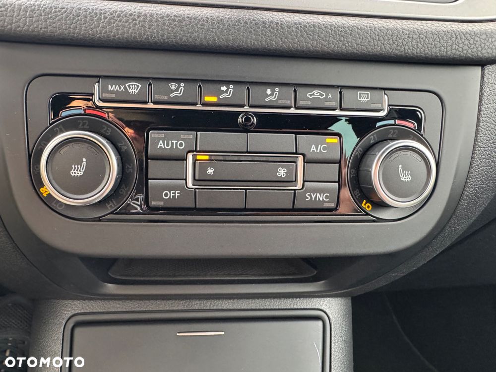 Volkswagen Tiguan 2.0 TDI DPF 4Motion BlueMotion Technology DSG Life - 35