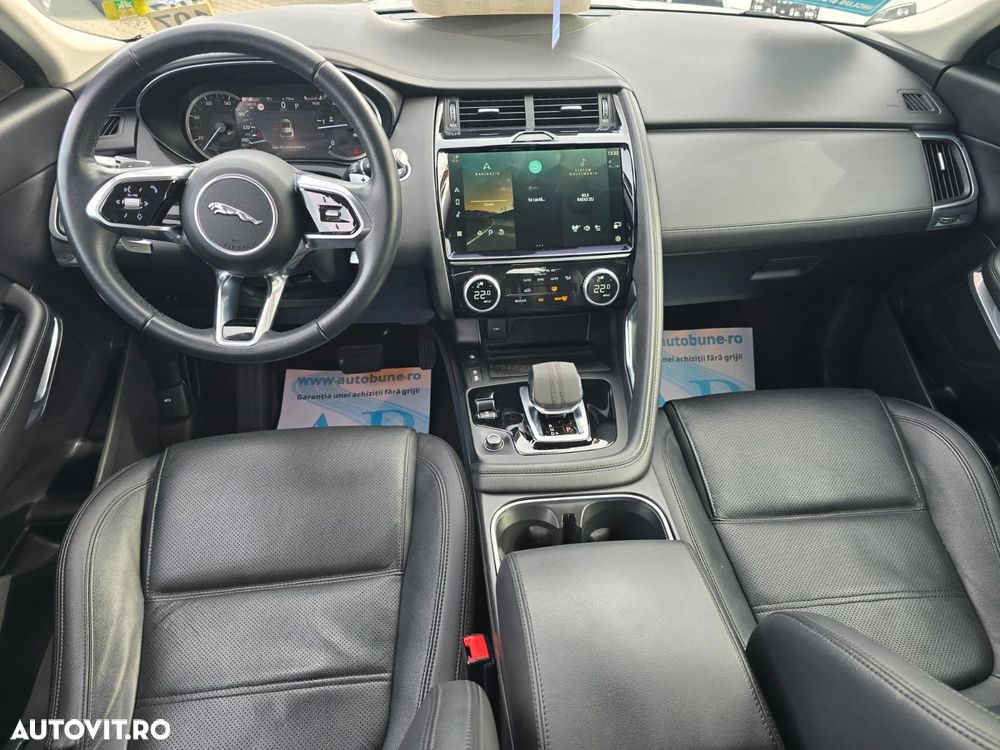 Jaguar E-Pace - 8