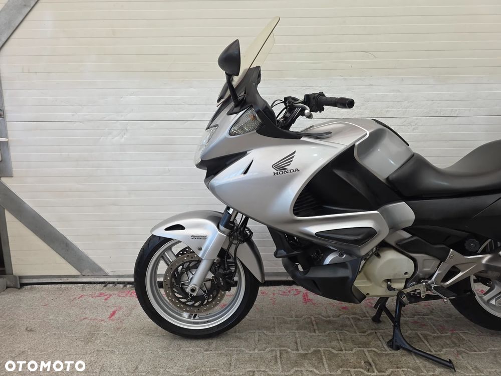 Honda NTV - 11