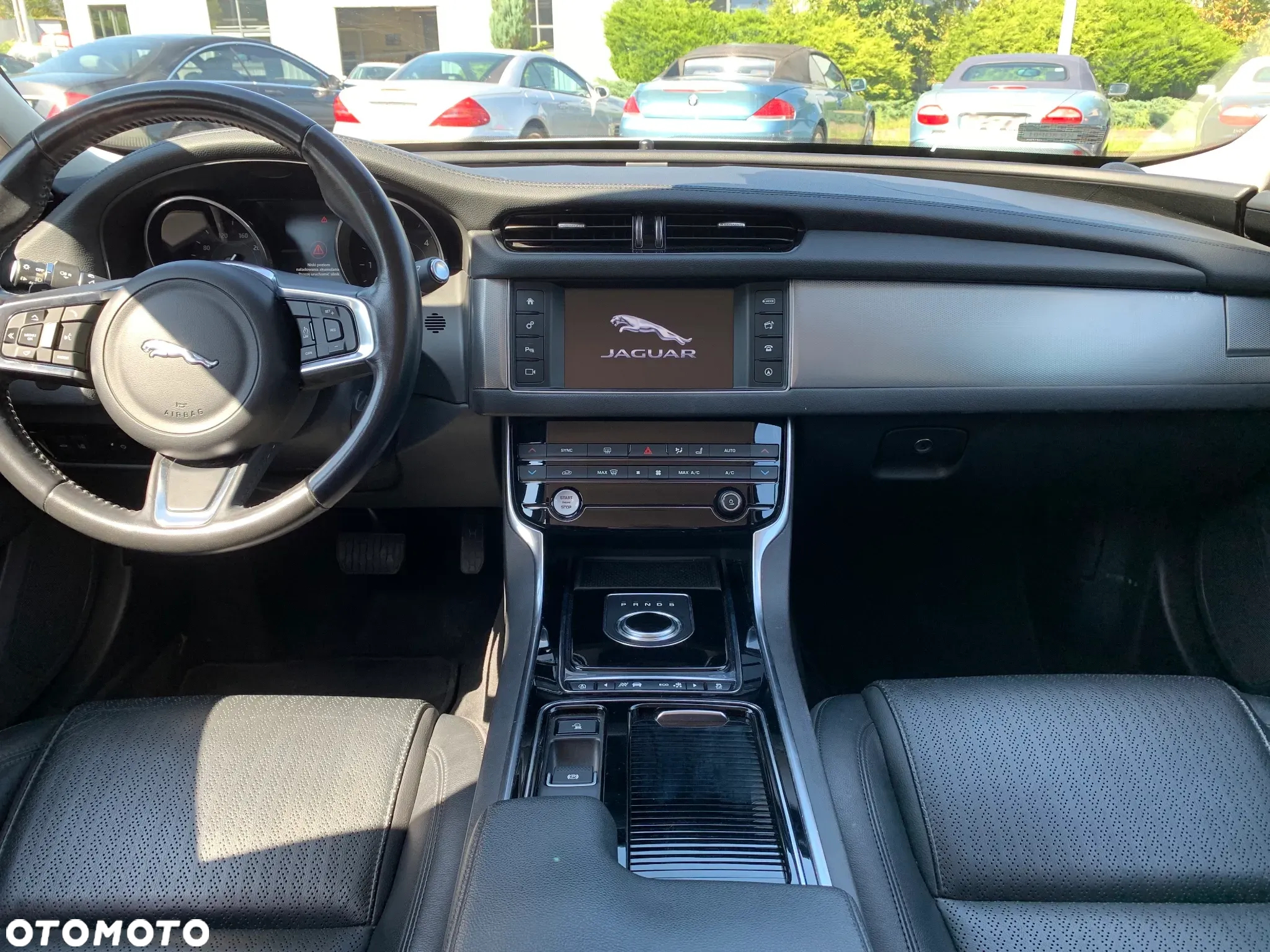 Jaguar XF 2.0 i4D Prestige - 12