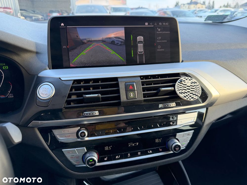 BMW X4 xDrive20d xLine sport - 10