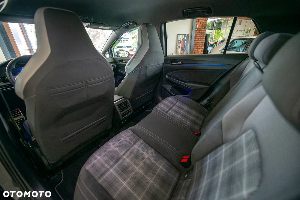 Volkswagen Golf 2.0 TDI GTD DSG - 27