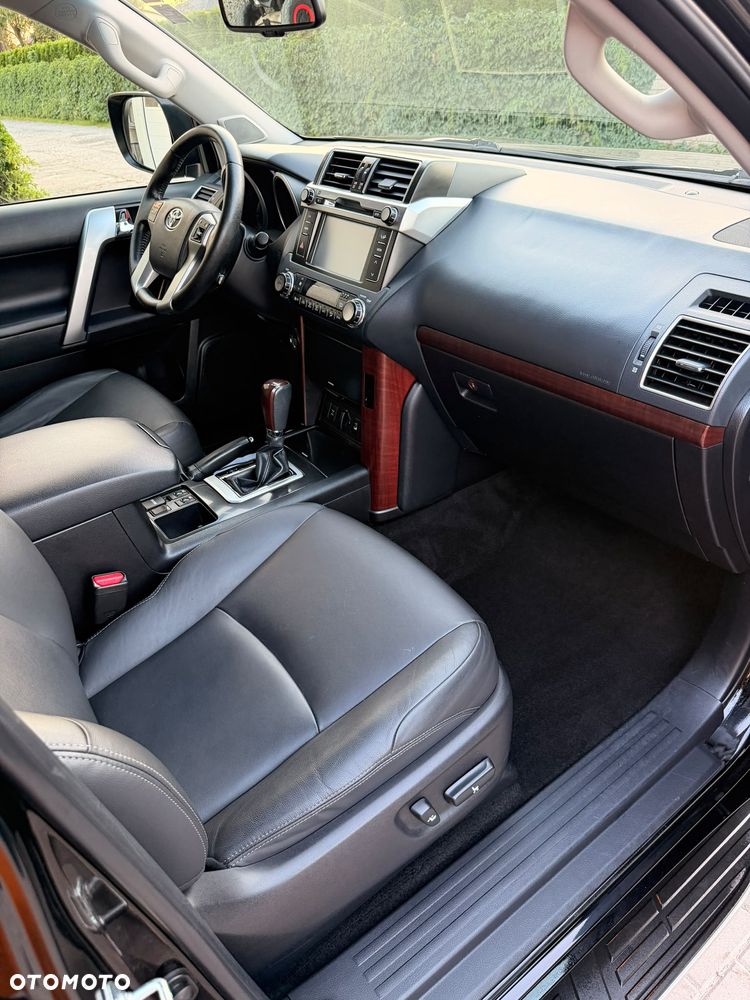 Toyota Land Cruiser 3.0 D-4D Automatik Executive - 10