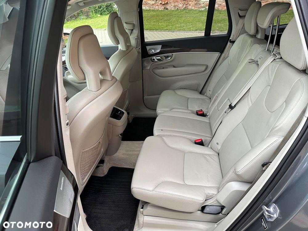 Volvo XC 90 T6 AWD Momentum 7os - 11