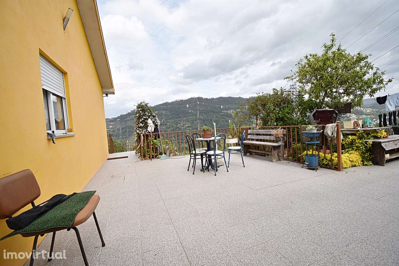 Moradia T2 - S. Cristavão de Nogueira, Viseu - Grande imagem: 2/20