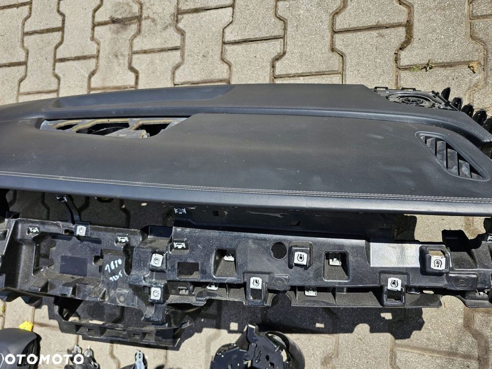 konsola airbag pasy komplet audi q8 s-line skóra - 3