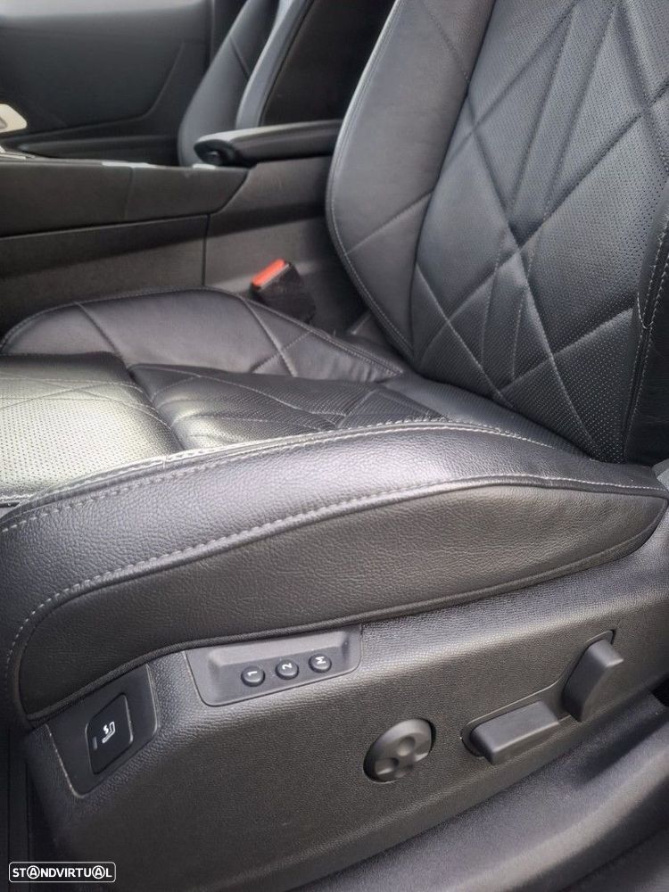 DS DS7 Crossback E-Tense Performance Line EAT8 - 15