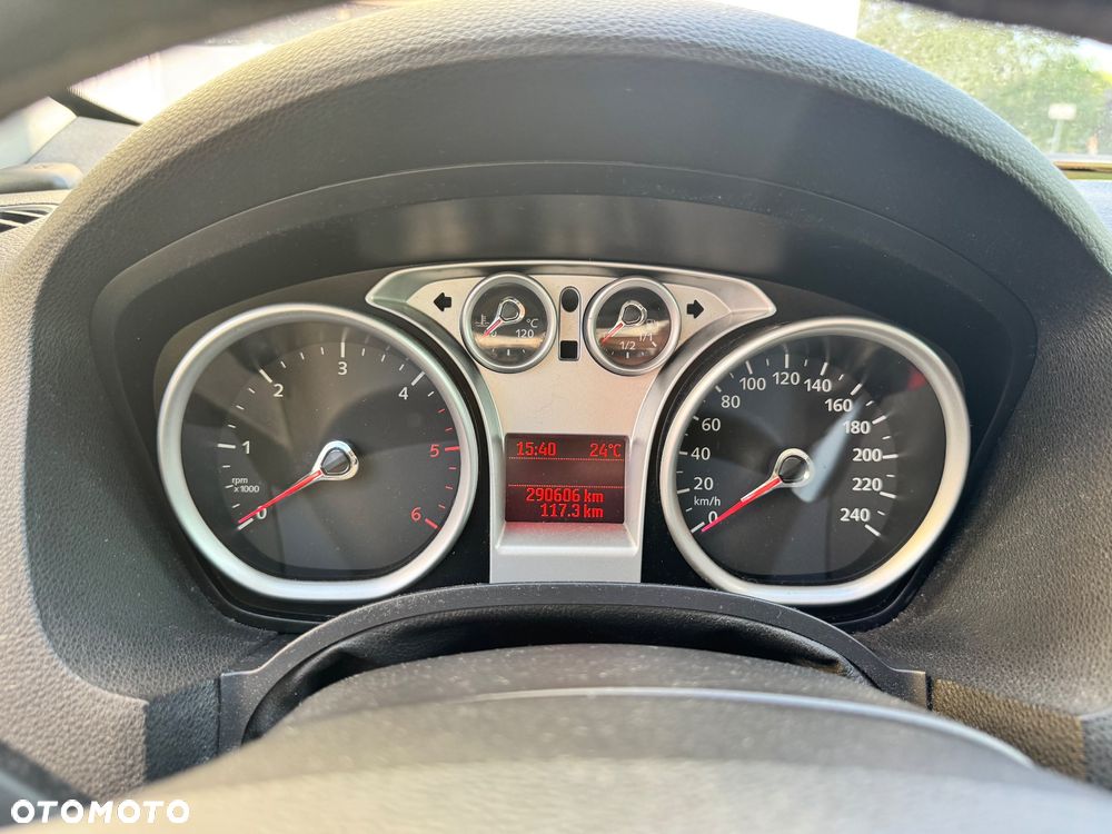 Ford Kuga 2.0 TDCi 4x4 Titanium - 8
