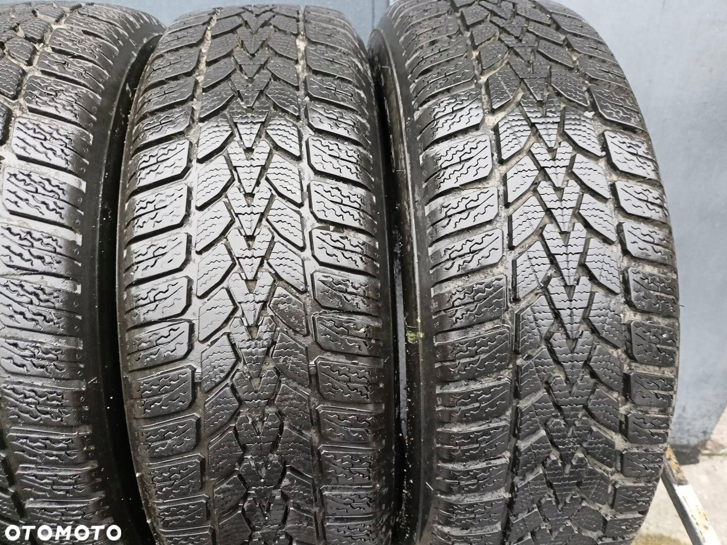 185/60R15 Dunlop Winter Response 2 komplet opon zima 7,1mm - 3