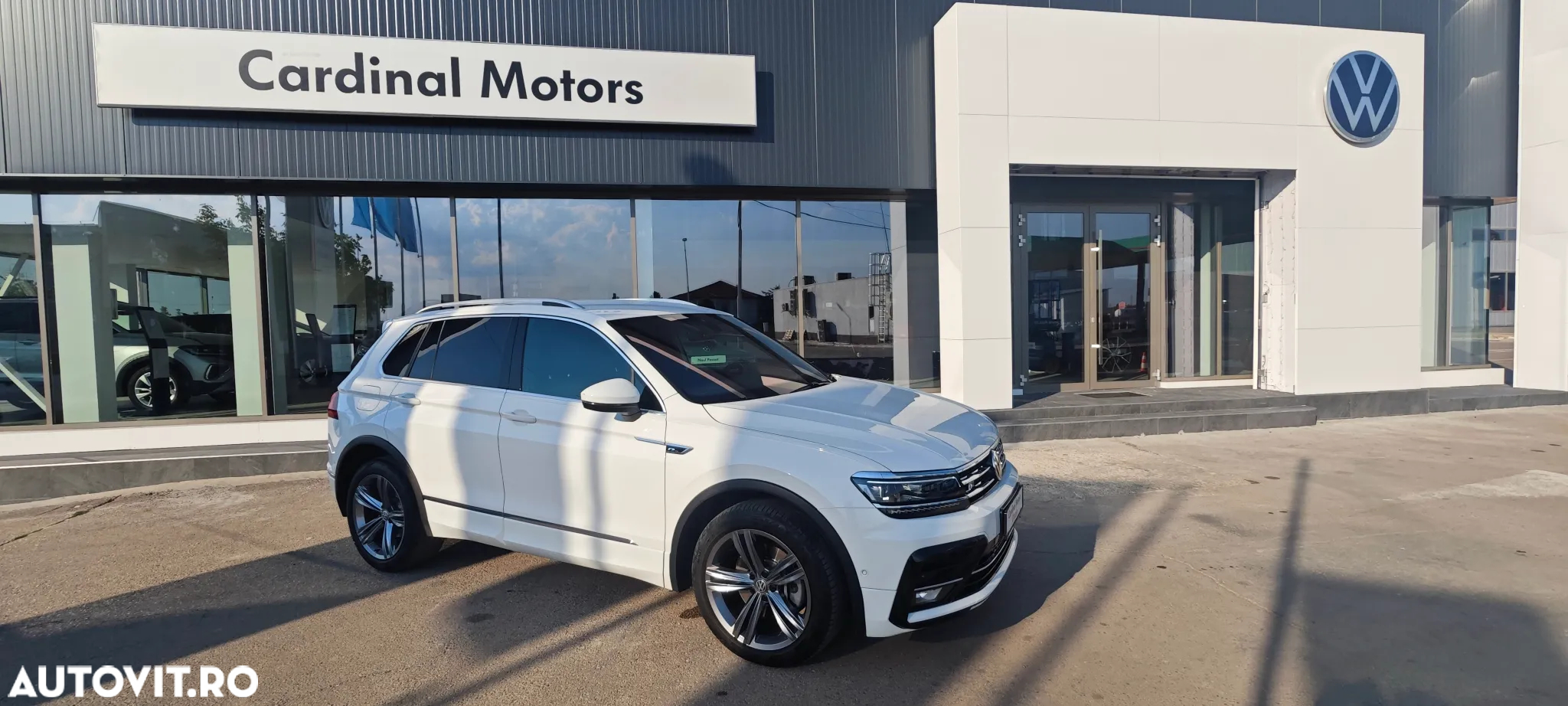 Volkswagen Tiguan 2.0 TDI 4Mot DSG Highline - 4